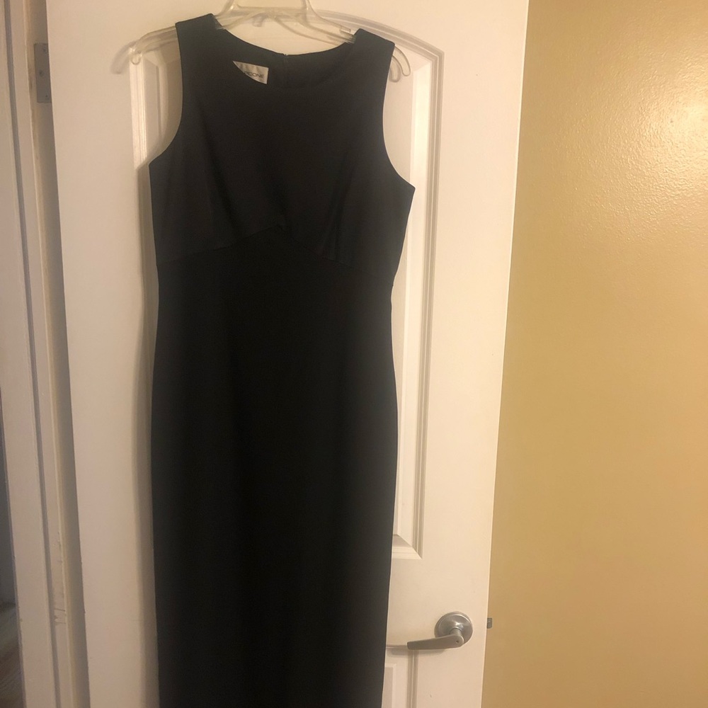 Dress (formal)
